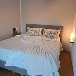 Neu!luxbau I Tiefgarage I Xxl-terrasse Am Bachrauschen